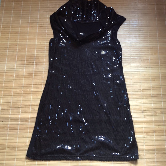 Black sequin tunic top - Picture 1 of 7